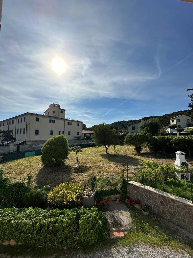 Casa Danila Quercianella Exterior foto